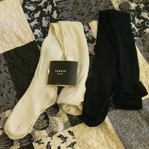 Over the knee socks cream & black